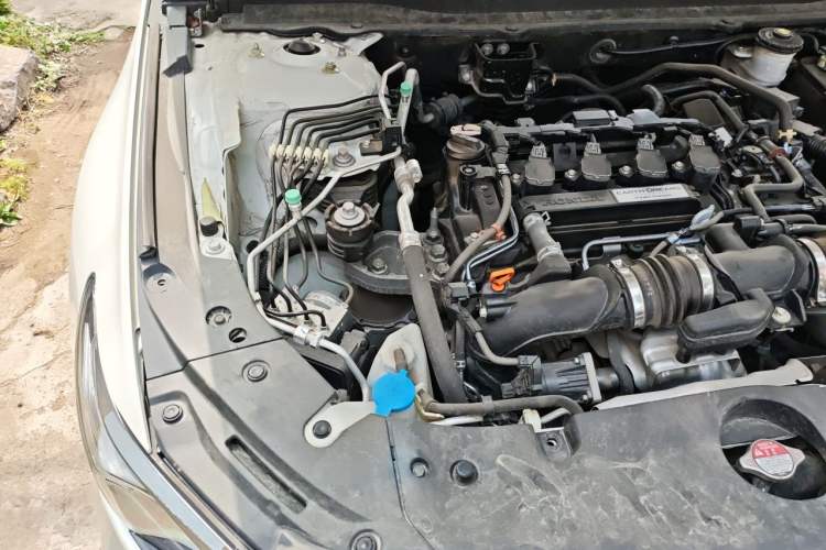 Used Honda Accord 2018 260TURBO Elite Edition China VI Engine Bay Right