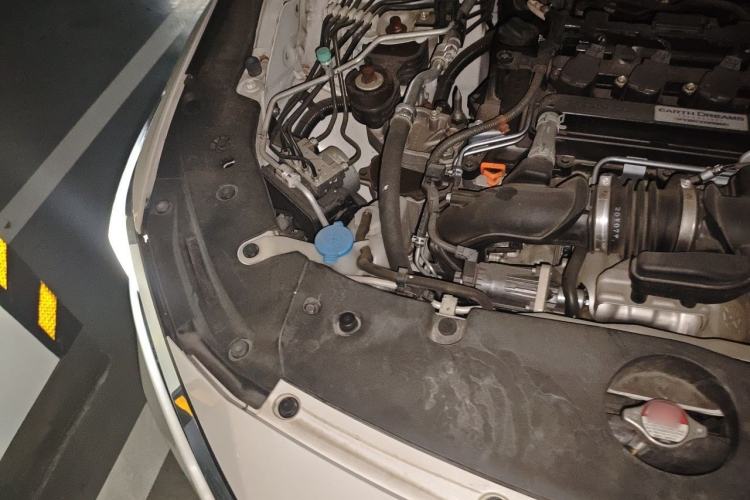 Used Honda Accord 2018 260TURBO Elite Edition China VI Engine Bay Right