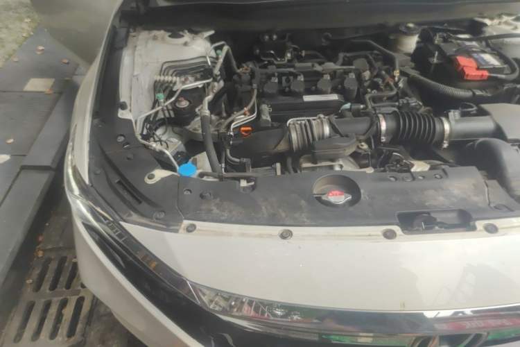 Used Honda Accord 2018 260TURBO Elite Edition China VI Engine Bay Right