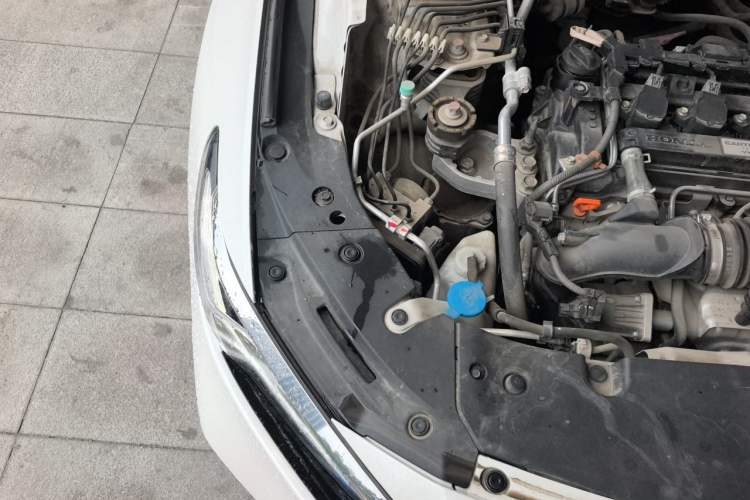 Used Honda Accord 2018 260TURBO Luxury Edition China VI Engine Bay Right