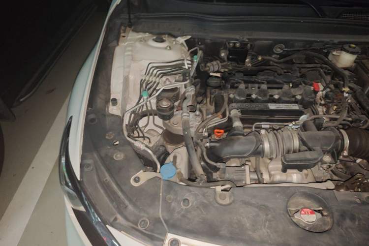 Used Honda Accord 2018 260TURBO Elite Edition China V Engine Bay Right