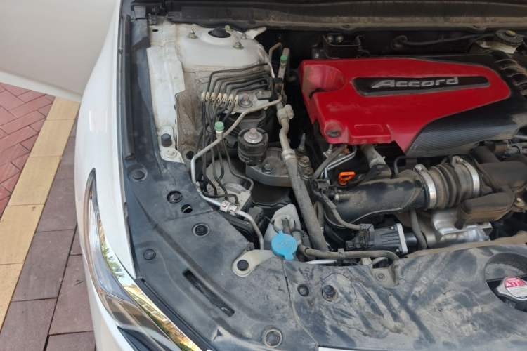 Used Honda Accord 2018 260TURBO Elite Edition China VI Engine Bay Right
