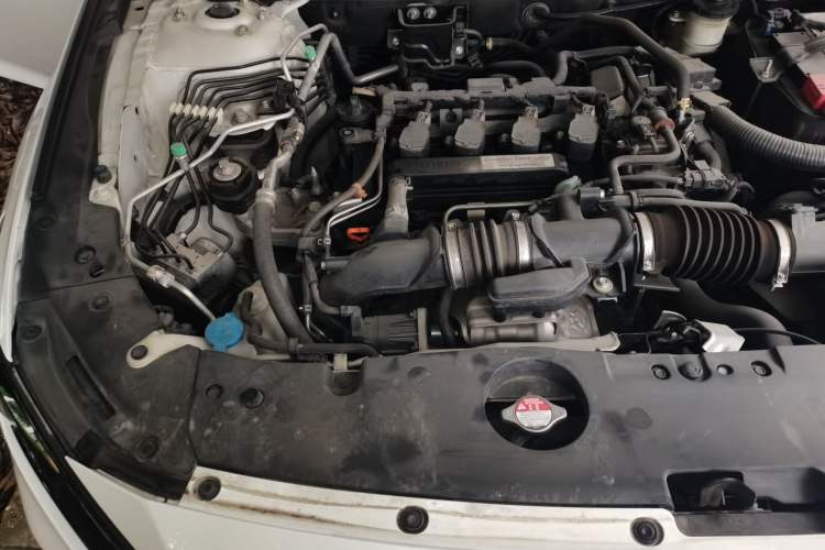 Used Honda Accord 2018 260TURBO Elite Edition China VI Engine Bay Right