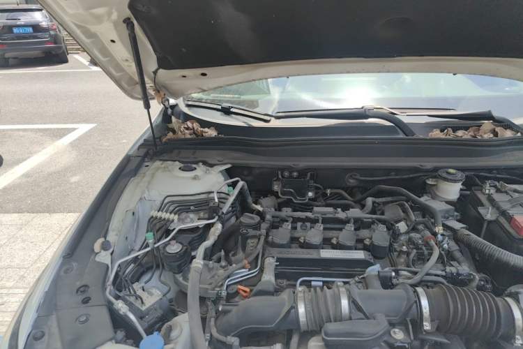 Used Honda Accord 2018 260TURBO Elite Edition China V Engine Bay Right