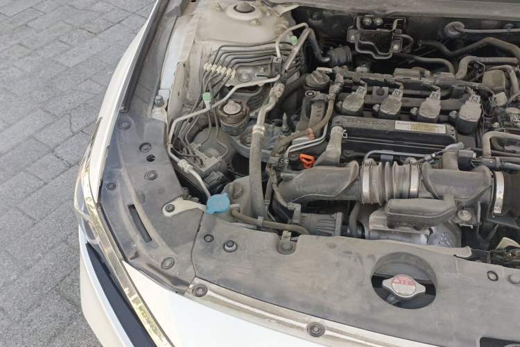 Used Honda Accord 2018 260TURBO Elite Edition China VI Engine Bay Right