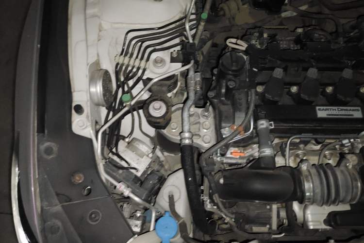 Used Honda Accord 2018 260TURBO Elite Edition China VI Engine Bay Right