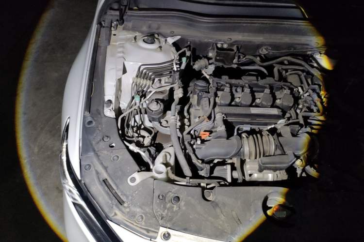 Used Honda Accord 2018 260TURBO Luxury Edition China VI Engine Bay Right