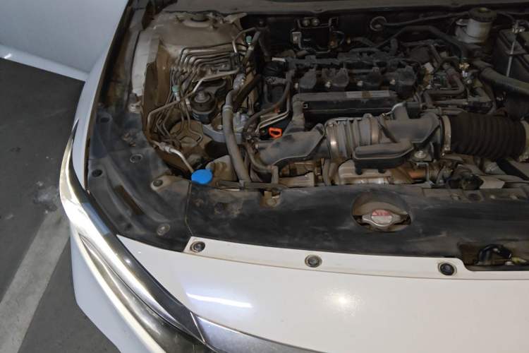 Used Honda Accord 2018 260TURBO Luxury Edition China VI Engine Bay Right