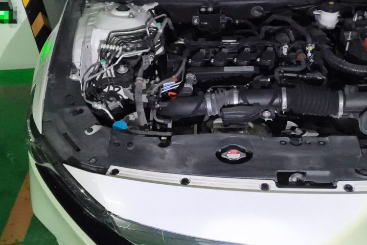 Used Honda Accord 2018 260TURBO Elite Edition China VI Engine Bay Right