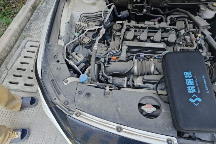 Used Honda Accord 2018 260TURBO Luxury Edition China VI Engine Bay Right