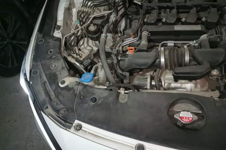 Used Honda Accord 2018 260TURBO Luxury Edition China VI Engine Bay Right