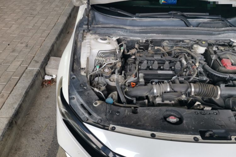 Used Honda Accord 2018 260TURBO Elite Edition China V Engine Bay Right
