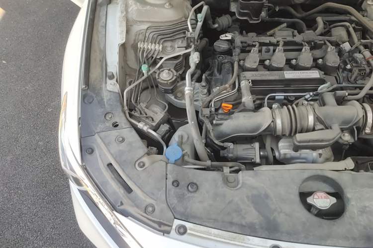 Used Honda Accord 2018 260TURBO Elite Edition China V Engine Bay Right
