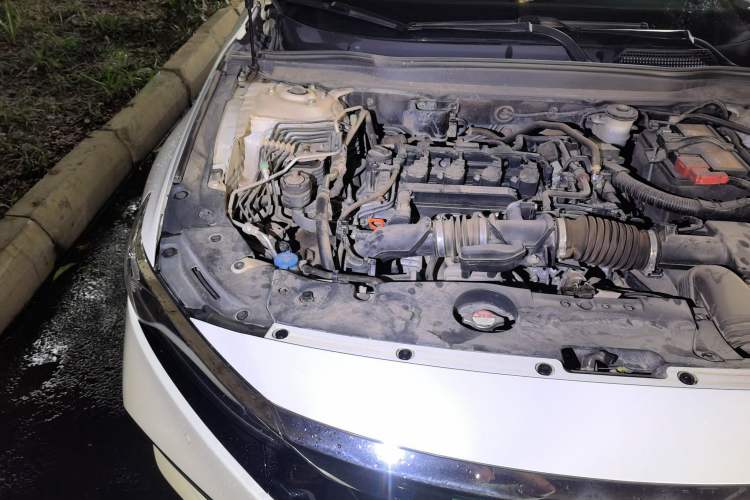 Used Honda Accord 2018 260TURBO Luxury Edition China VI Engine Bay Right