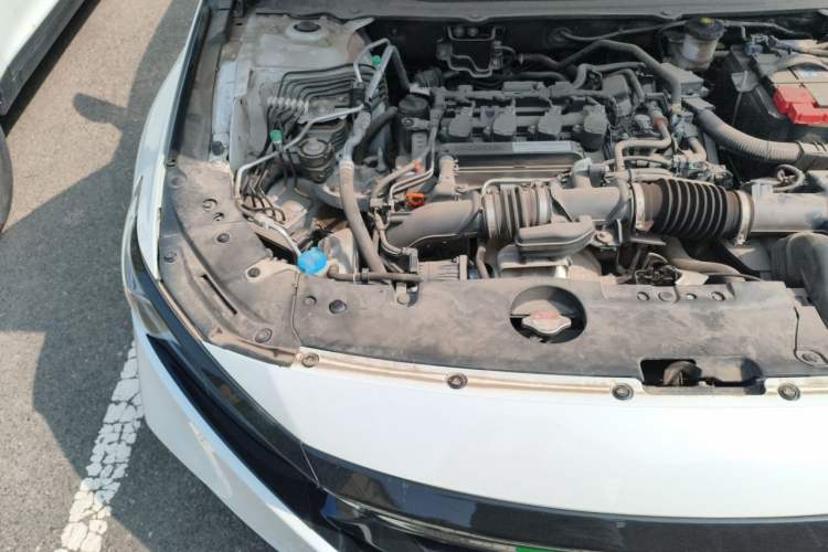 Used Honda Accord 2018 260TURBO Elite Edition China VI Engine Bay Right