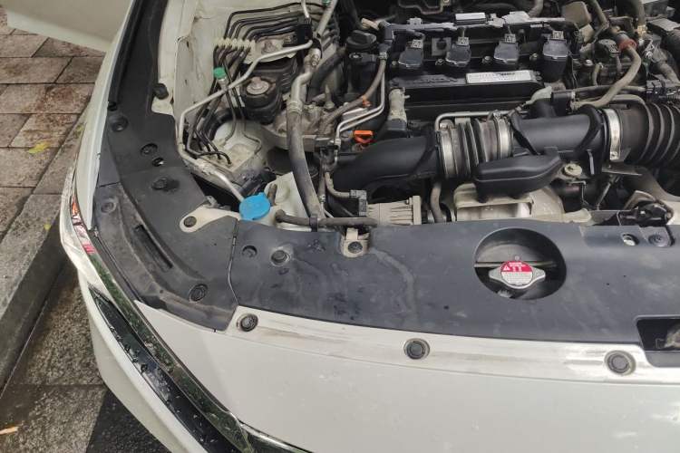 Used Honda Accord 2018 260TURBO Elite Edition China V Engine Bay Right