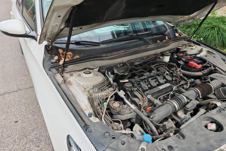 Used Honda Accord 2018 260TURBO Elite Edition China V Engine Bay Right
