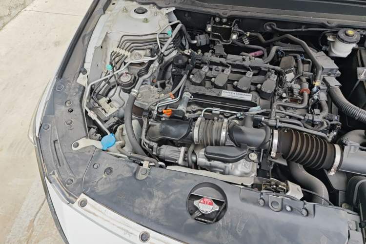 Used Honda Accord 2018 260TURBO Luxury Edition China VI Engine Bay Right