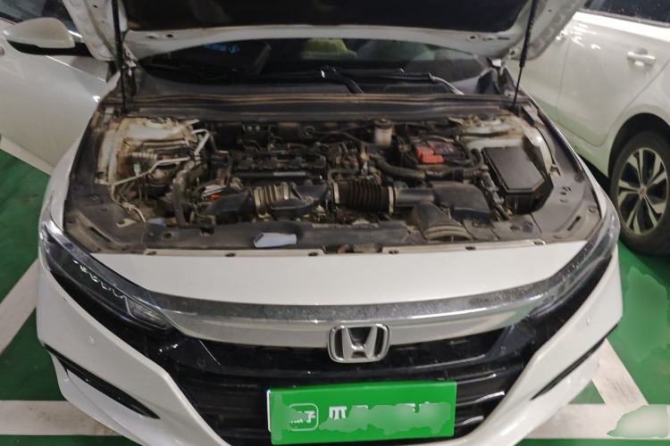 Used Honda Accord 2018 260TURBO Luxury Edition China VI Engine Bay