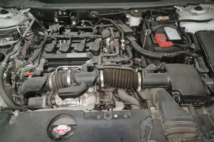 Used Honda Accord 2018 260TURBO Luxury Edition China VI Engine Bay