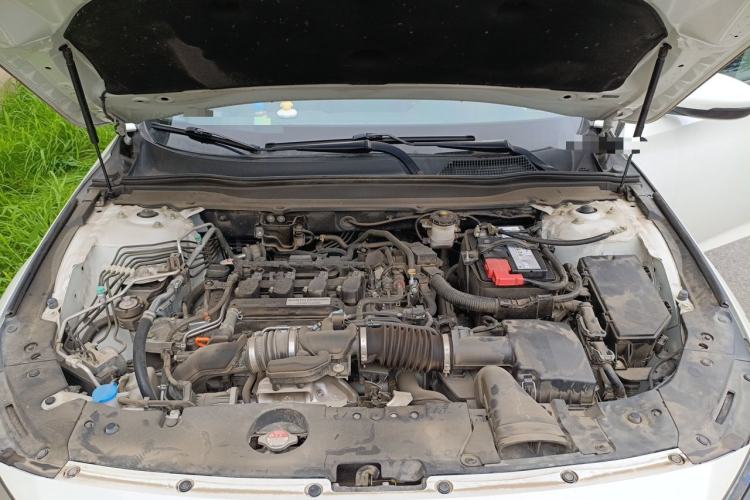 Used Honda Accord 2018 260TURBO Elite Edition China VI Engine Bay