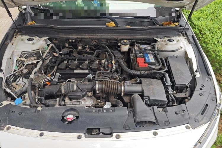 Used Honda Accord 2018 260TURBO Luxury Edition China VI Engine Bay