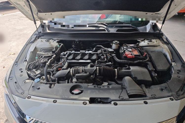 Used Honda Accord 2018 260TURBO Elite Edition China VI Engine Bay