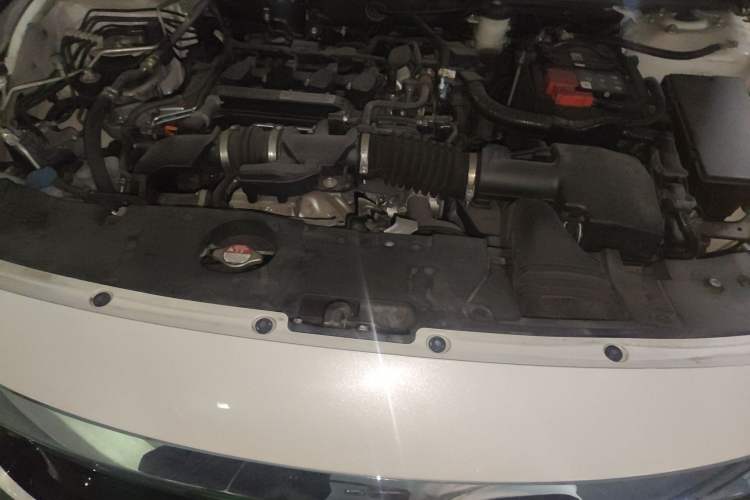 Used Honda Accord 2018 260TURBO Elite Edition China VI Engine Bay