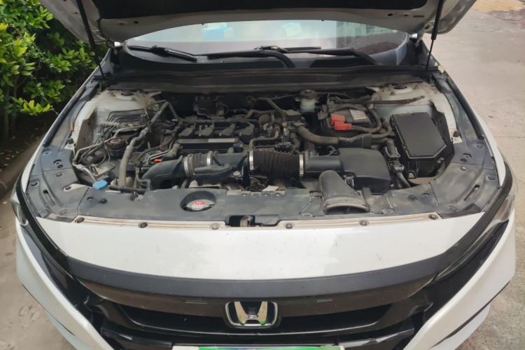 Used Honda Accord 2018 260TURBO Elite Edition China VI Engine Bay