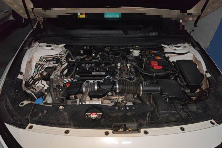 Used Honda Accord 2018 260TURBO Luxury Edition China VI Engine Bay