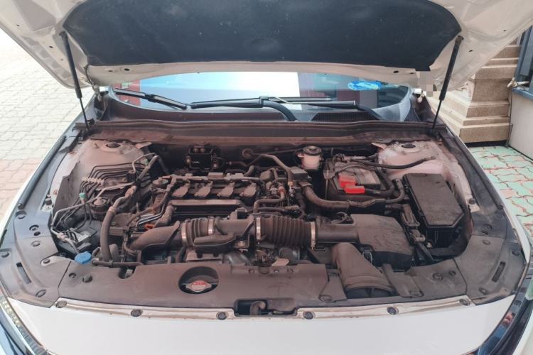 Used Honda Accord 2018 260TURBO Elite Edition China VI Engine Bay