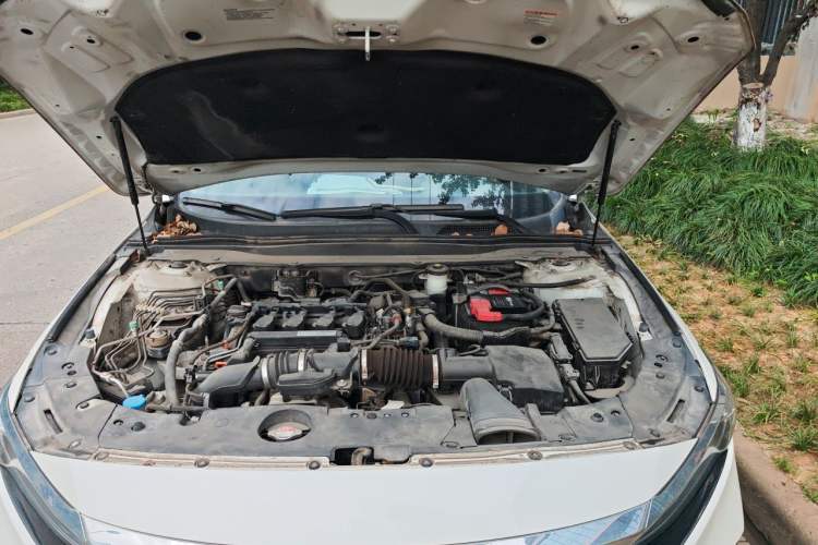 Used Honda Accord 2018 260TURBO Elite Edition China V Engine Bay