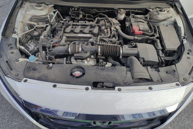 Used Honda Accord 2018 260TURBO Elite Edition China VI Engine Bay