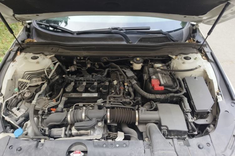 Used Honda Accord 2018 260TURBO Elite Edition China VI Engine Bay