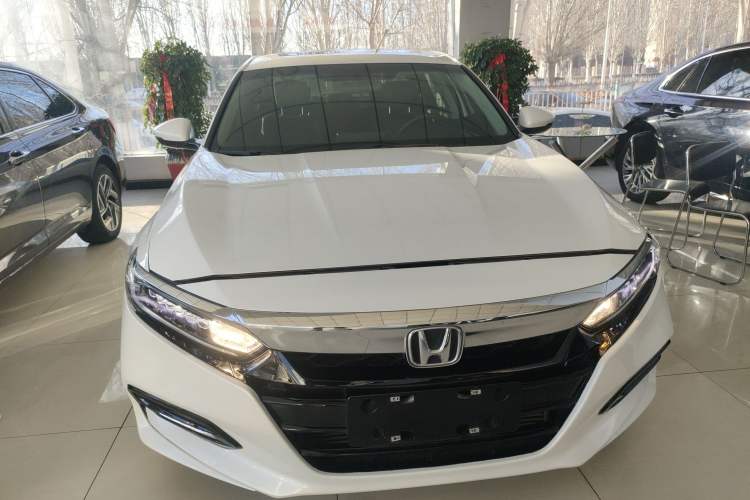 Used Honda Accord 2018 260TURBO Elite Edition China VI Exterior 1