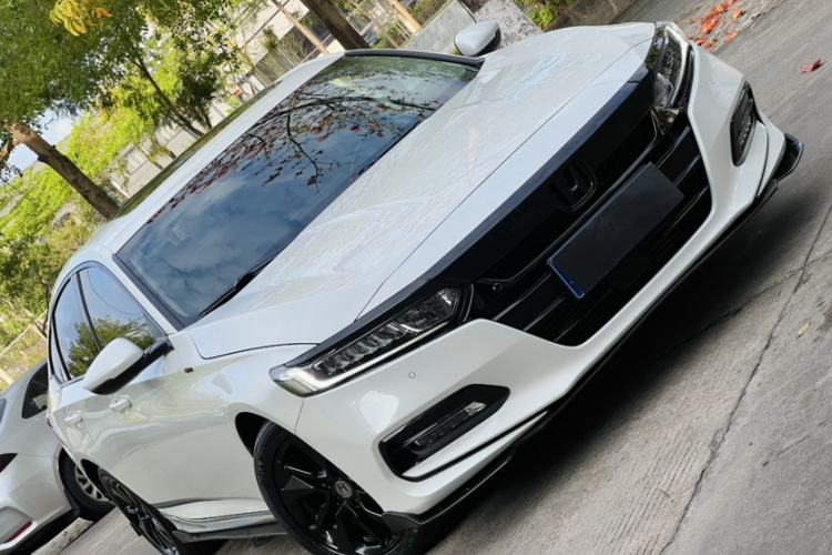 Used Honda Accord 2018 260TURBO Elite Edition China VI Exterior 1