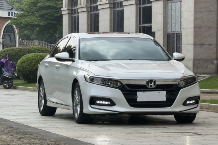Used Honda Accord 2018 260TURBO Elite Edition China VI Exterior 1