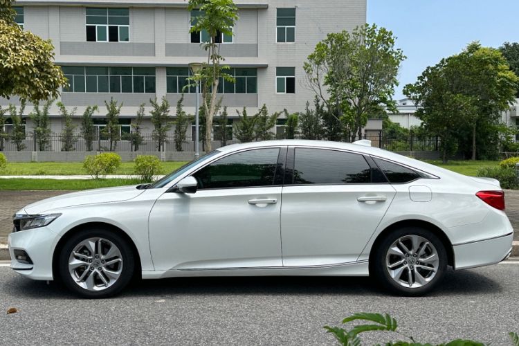 Used Honda Accord 2018 260TURBO Elite Edition China V Exterior 1