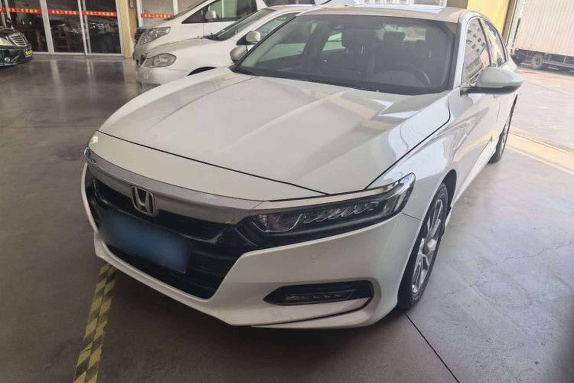 Used Honda Accord 2018 260TURBO Luxury Edition China VI Exterior 1
