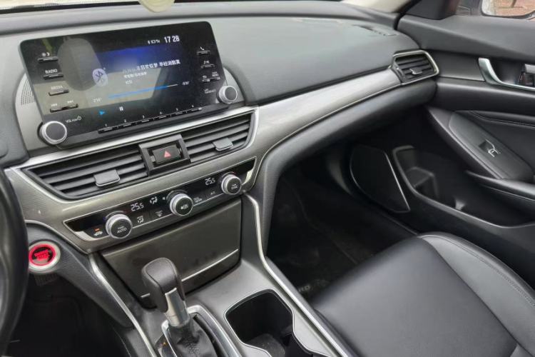 Used Honda Accord 2018 260TURBO Luxury Edition China VI Exterior 1