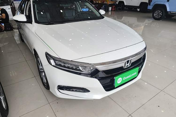 Used Honda Accord 2018 260TURBO Elite Edition China V Exterior 1