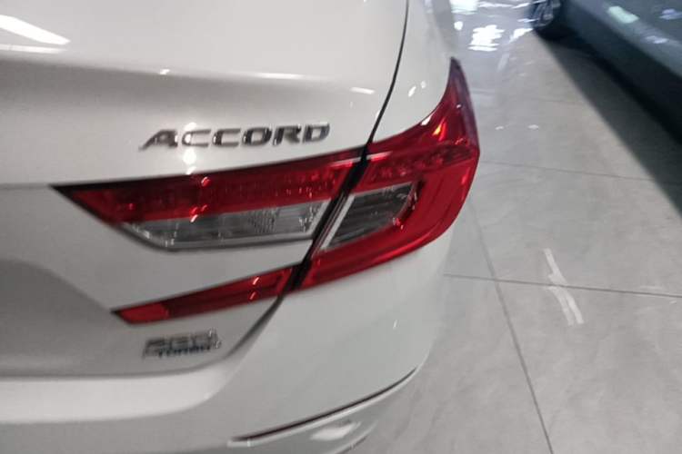 Used Honda Accord 2018 260TURBO Elite Edition China V Exterior 1