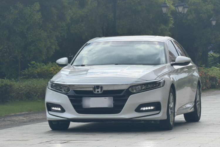 Used Honda Accord 2018 260TURBO Elite Edition China VI Exterior 2