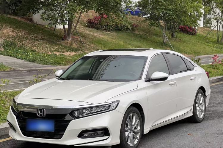 Used Honda Accord 2018 260TURBO Luxury Edition China VI Exterior 2