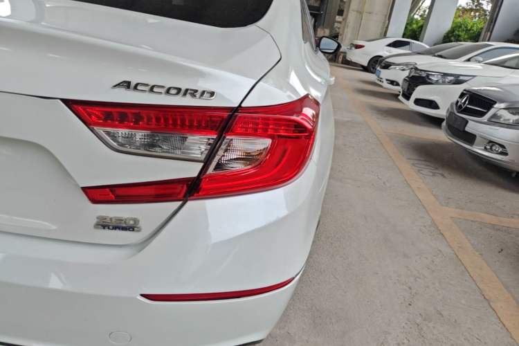 Used Honda Accord 2018 260TURBO Elite Edition China VI Exterior 3