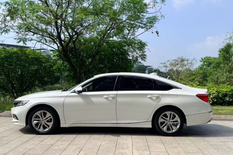 Used Honda Accord 2018 260TURBO Luxury Edition China VI Exterior 3