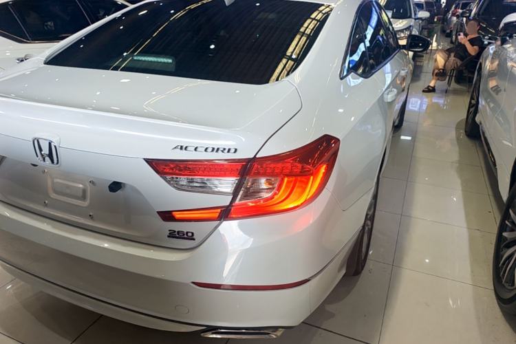 Used Honda Accord 2018 260TURBO Elite Edition China V Exterior 3