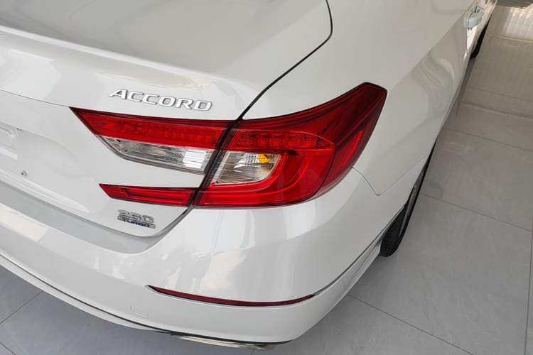 Used Honda Accord 2018 260TURBO Elite Edition China VI Exterior 3