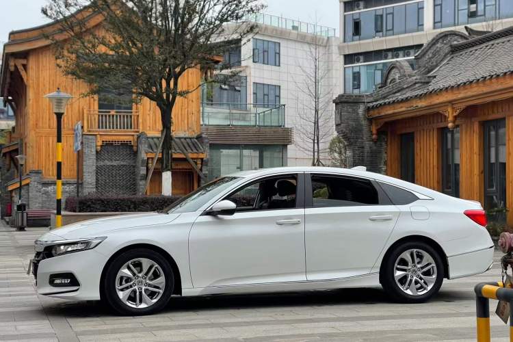 Used Honda Accord 2018 260TURBO Elite Edition China VI Exterior 3