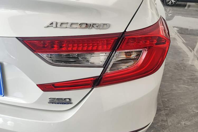 Used Honda Accord 2018 260TURBO Luxury Edition China VI Exterior 3